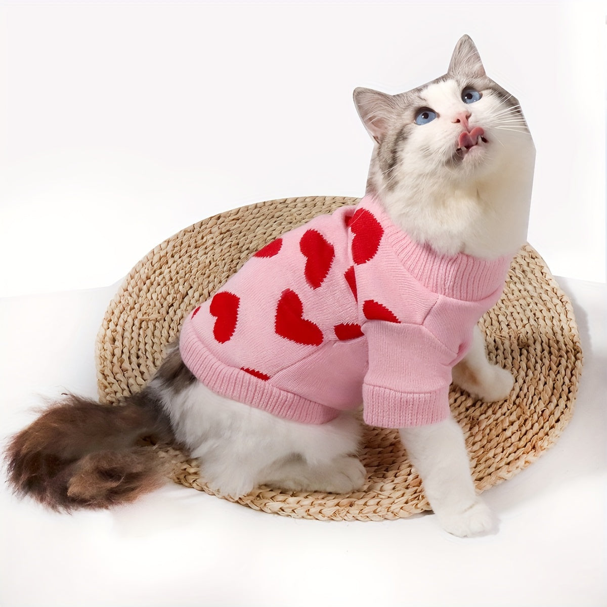 Adorable Festive Heart Sweater for Small to Medium Pets - Soft, Warm, and Cozy Winter Wear for Cats and Dogs - Perfect for Holiday Season and Everyday Snuggle
