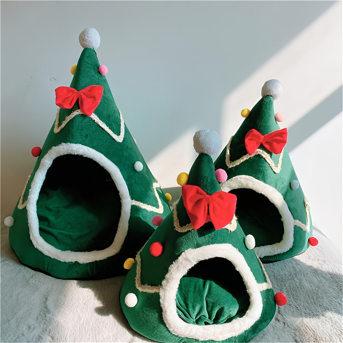 Christmas Cat Bed, Christmas Tree Shape Cat Nest With Anti-slip Bottom, Red Bowtie Design Puppy Bed For Christmas Gift For Pets